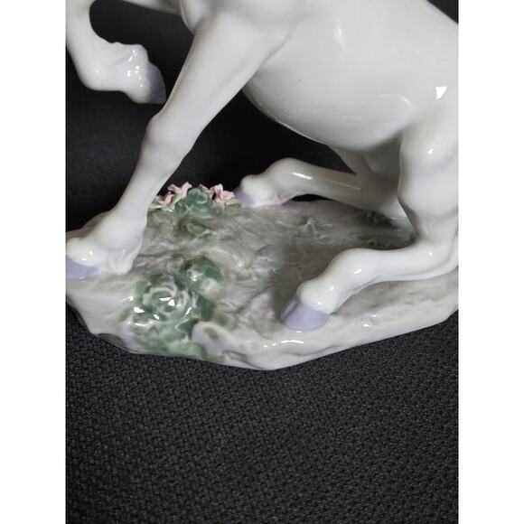 LLadro Privilege "Magical Unicorn" #7697 mint in box NEVER DISPLAYED - Picture 6 of 13
